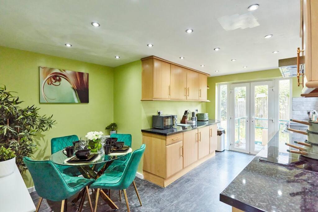 *Little Haven In Leeds* ¤Private Parking¤ Ensuite Leeds  Exterior photo