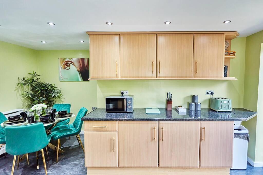 *Little Haven In Leeds* ¤Private Parking¤ Ensuite Leeds  Exterior photo